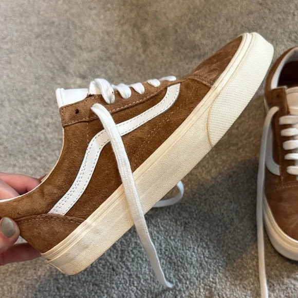 Vans Classic Brown Suede and White Womans Sneakers - Picture 4 of 10